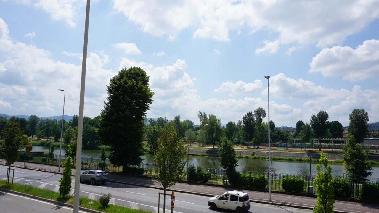 Arno River View Apartment Terraces, Free Parking Florens Exteriör bild