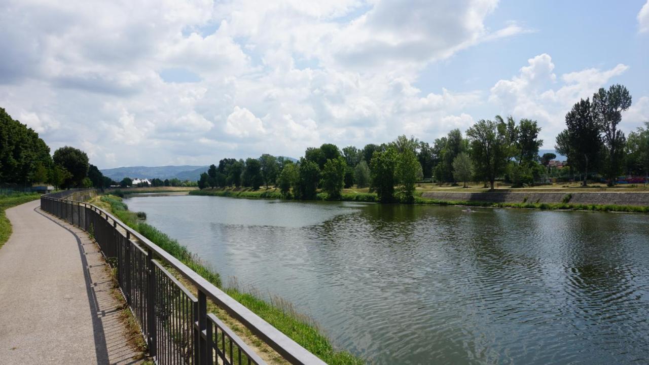 Arno River View Apartment Terraces, Free Parking Florens Exteriör bild